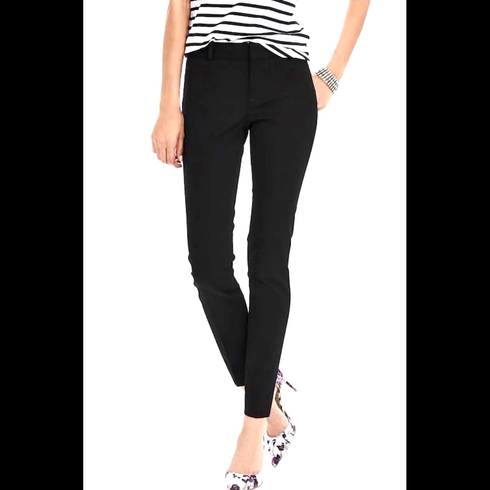 Brand New with original tags: True black color; Salon  Fit; Stretch Fabric.
